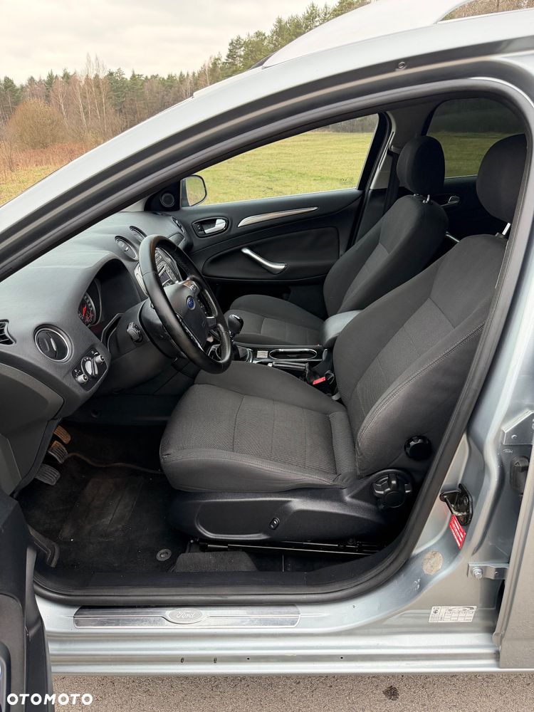 Ford Mondeo 2.0 TDCi Viva Titanium - 29