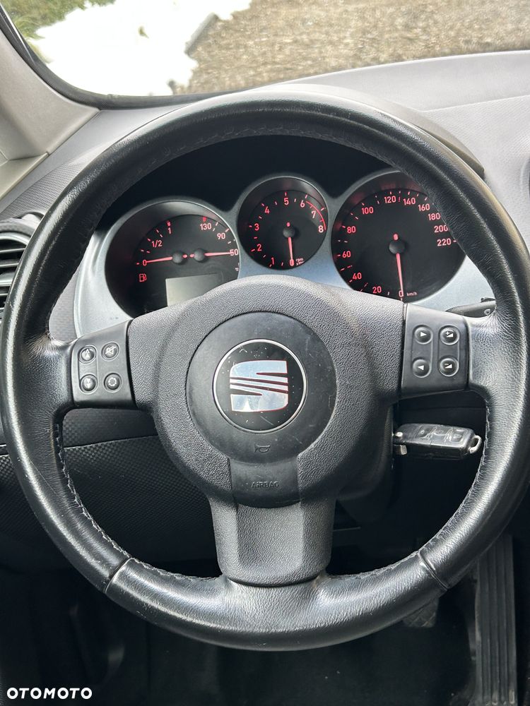 Seat Altea XL 1.6 Stylance - 11