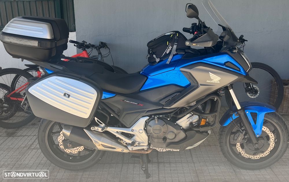 Honda NC750X - 4