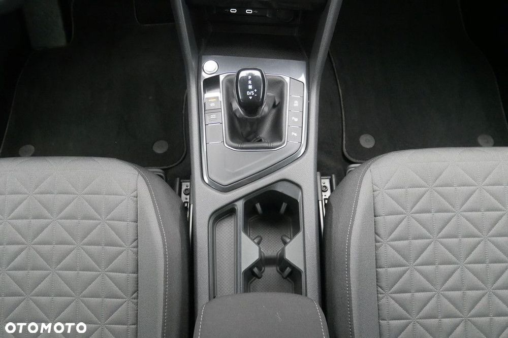 Volkswagen Tiguan 1.5 TSI EVO Life DSG - 11