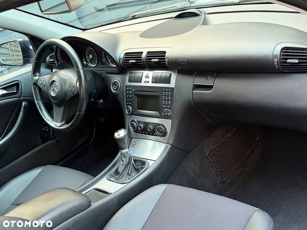 Mercedes-Benz CLC 180 Kompressor - 33