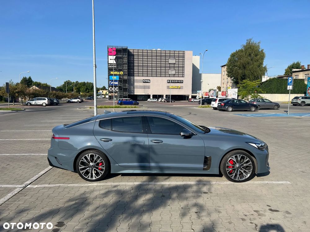 Kia Stinger 2018 photo 3