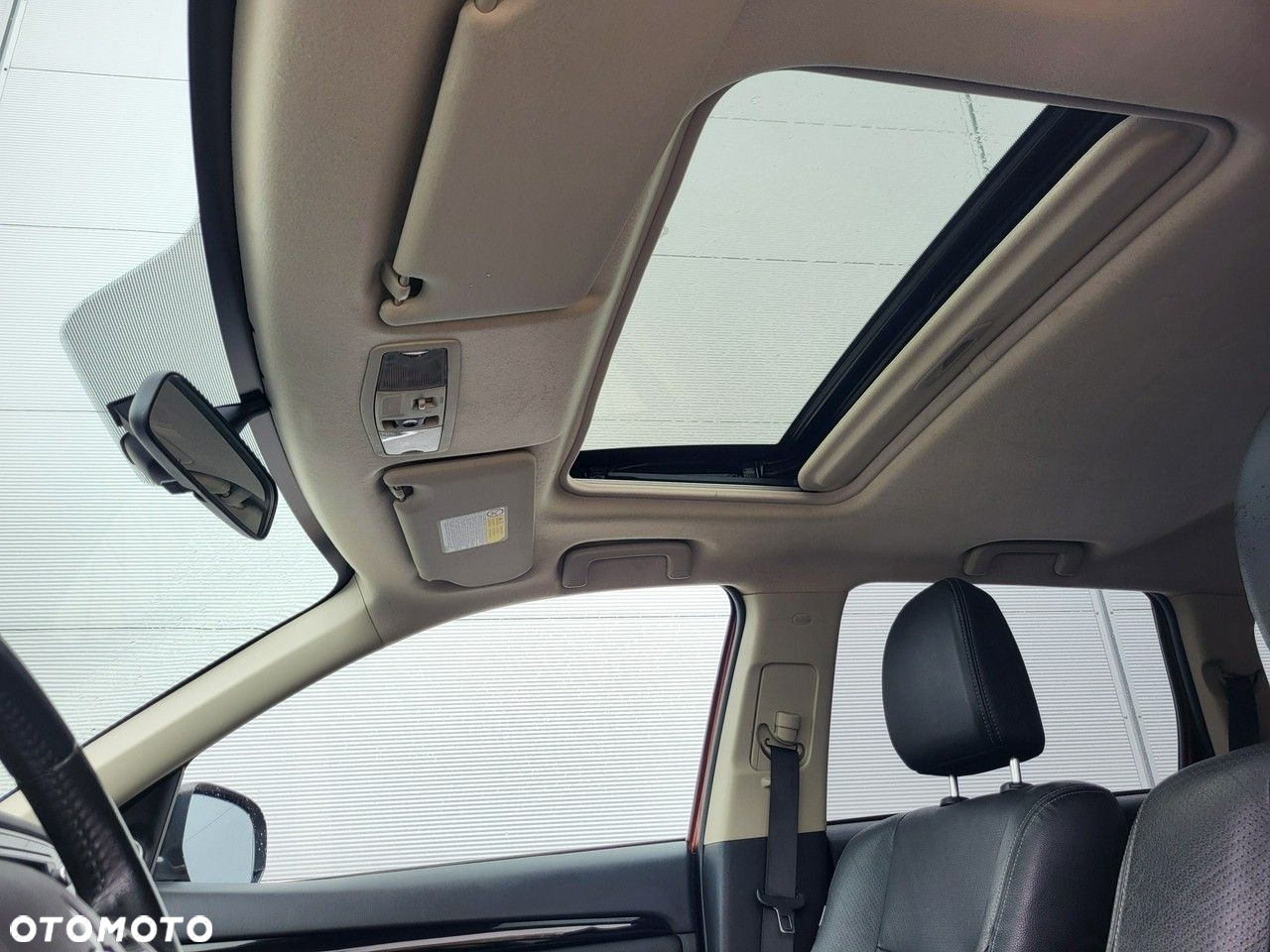 Mitsubishi Outlander - 36