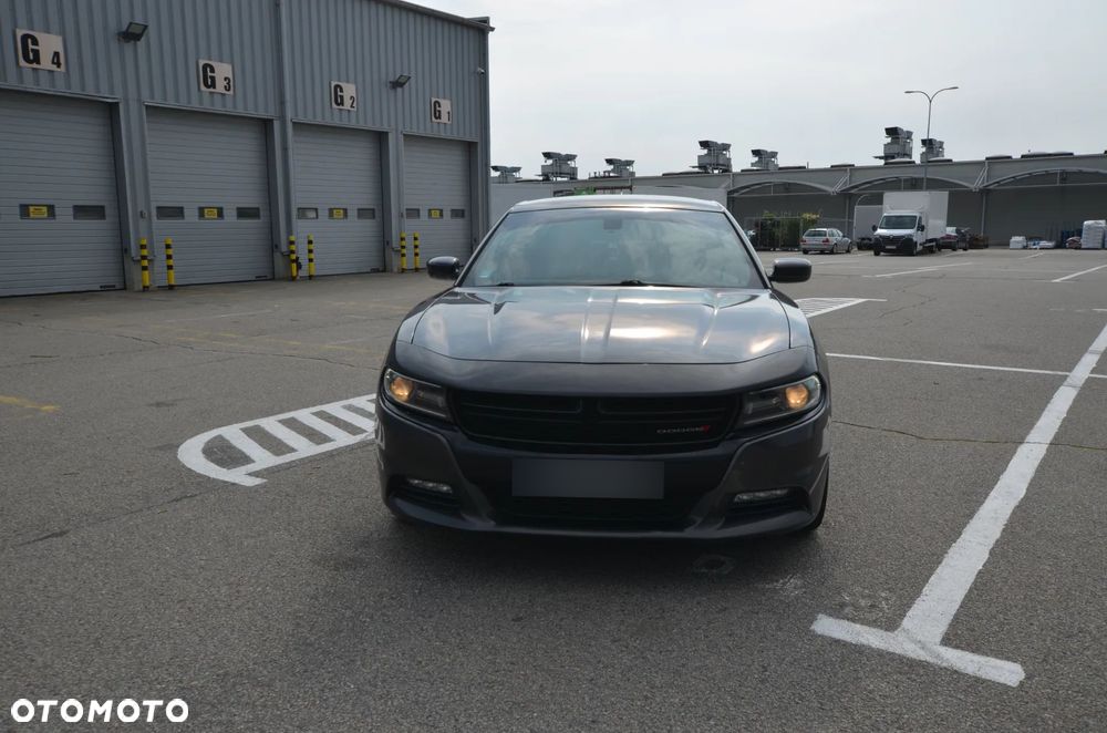 Dodge Charger 5.7 R/T - 19