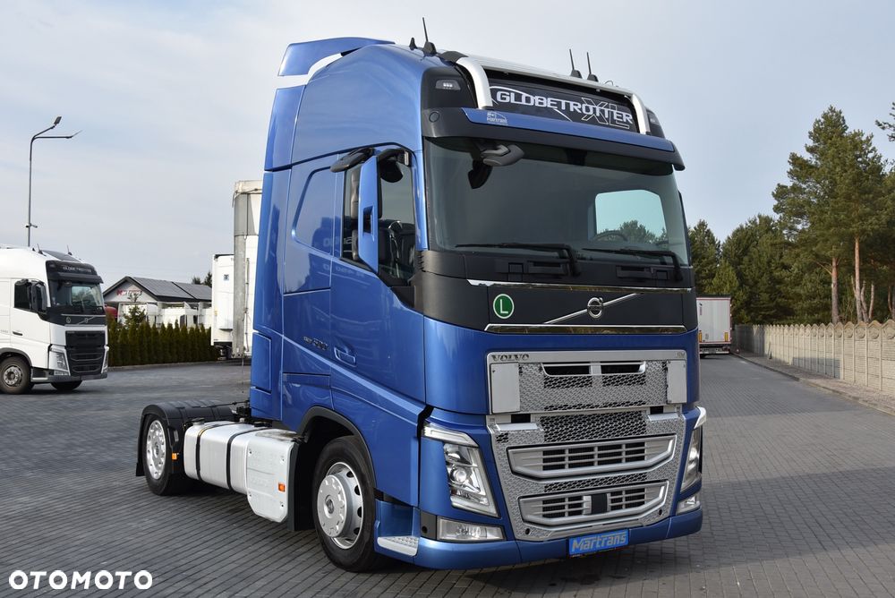 Volvo FH4 500 EURO 6! GLOBETROTTER XL / LOW-DECK / NAVI / LAKIER METALIK / XENON / I PARK COOL / REGULOWANE SIODŁO MEGA/STANDARD / BOGATA WERSJA / ASO VOLVO SALON POLSKA JAK NOWE ! ! !