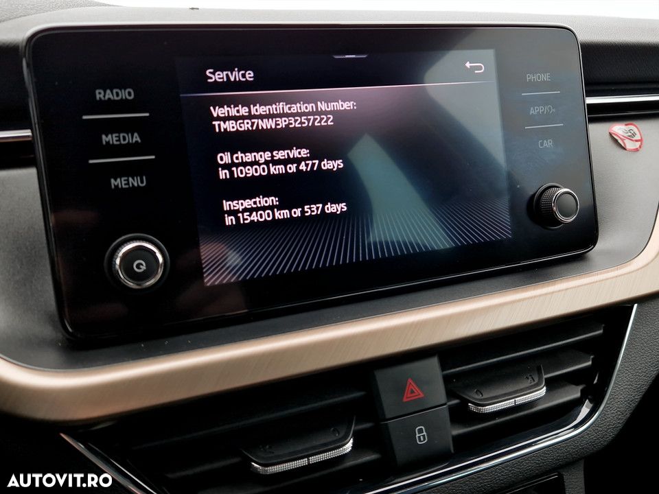 Skoda Kamiq 1.0 TSI DSG Style - 24