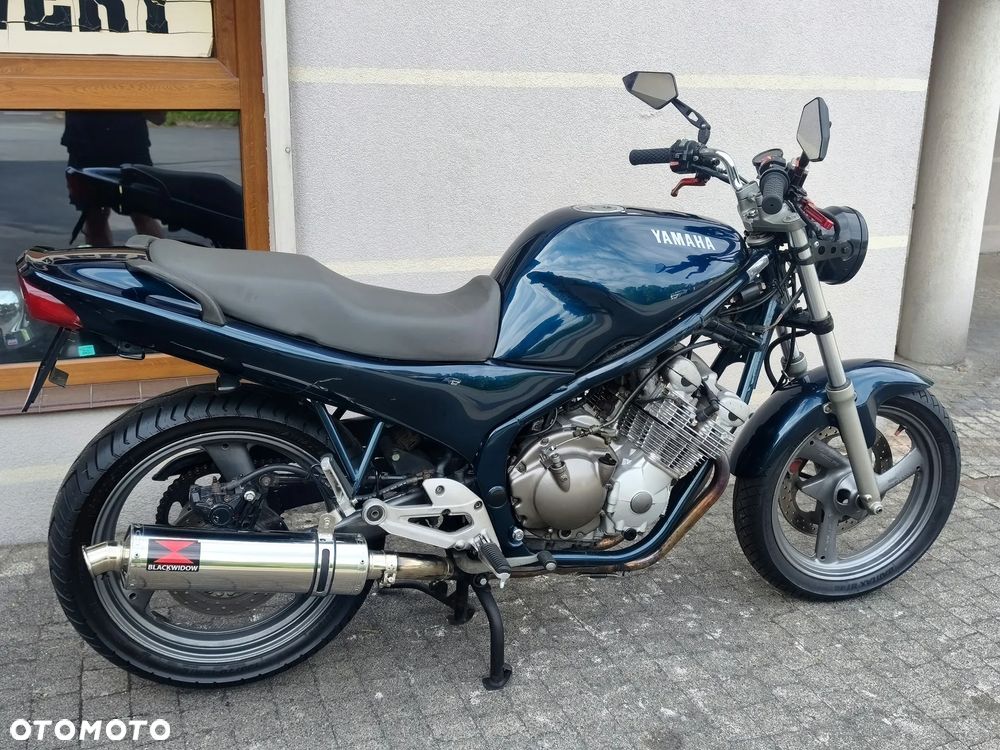 Yamaha XJ - 2