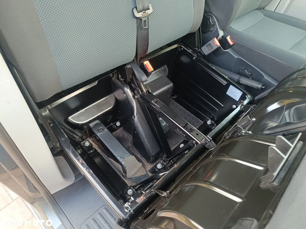 Volkswagen Transporter T6 Doka - 8