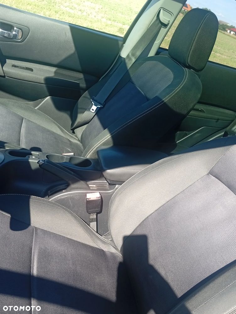 Nissan Qashqai 1.6 Acenta CVT - 15