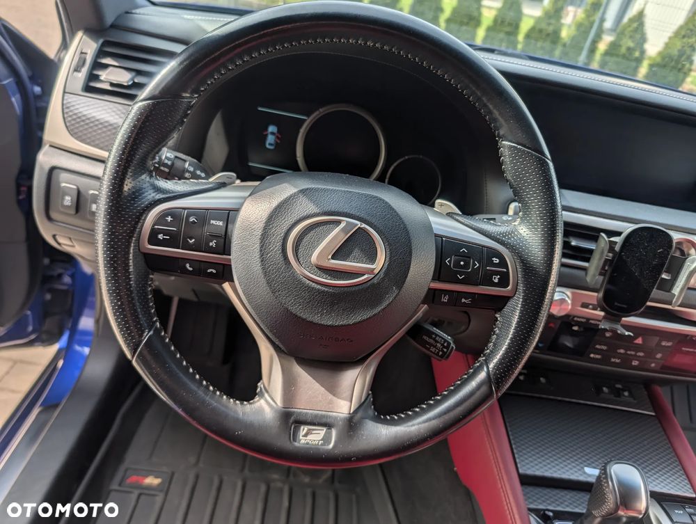 Lexus GS 200t / 300 F Sport - 15