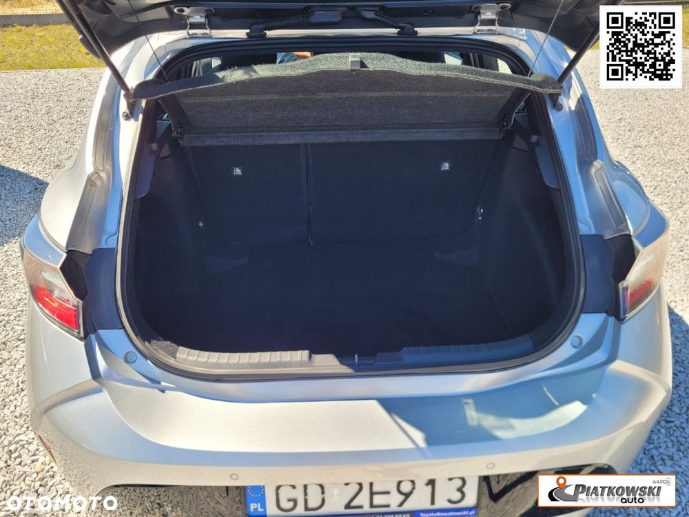 Toyota Corolla 1.8 Hybrid Executive - 16