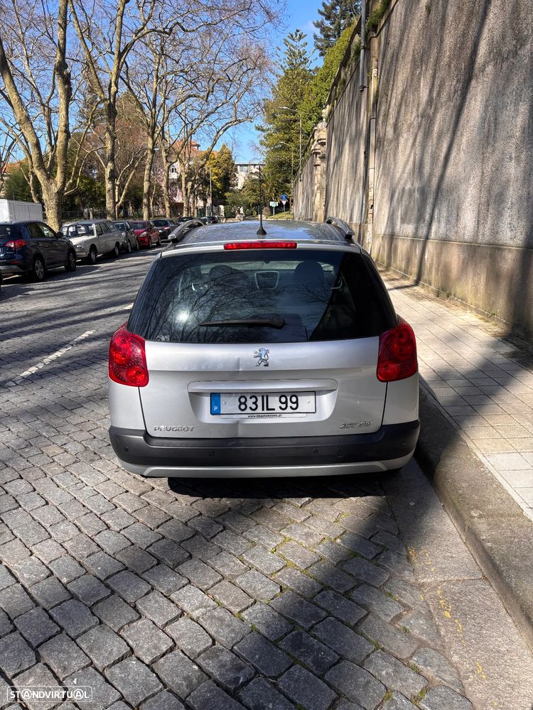 Peugeot 207 SW 1.4 Trendy - 8