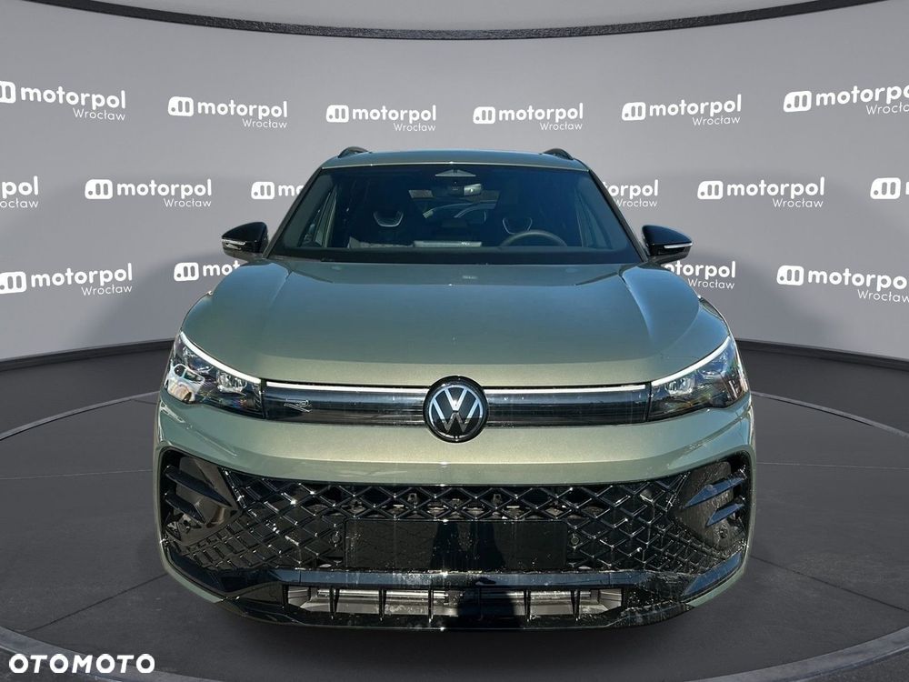Volkswagen Tiguan - 2