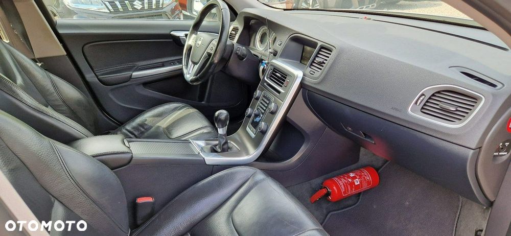 Volvo V60 - 30