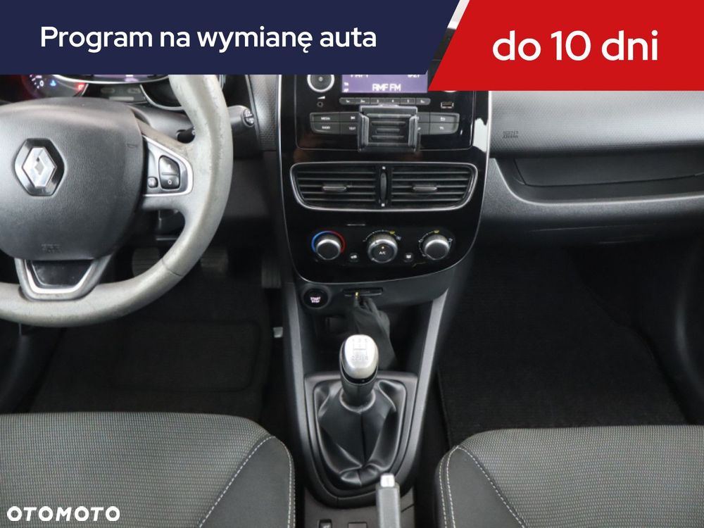 Renault Clio - 14