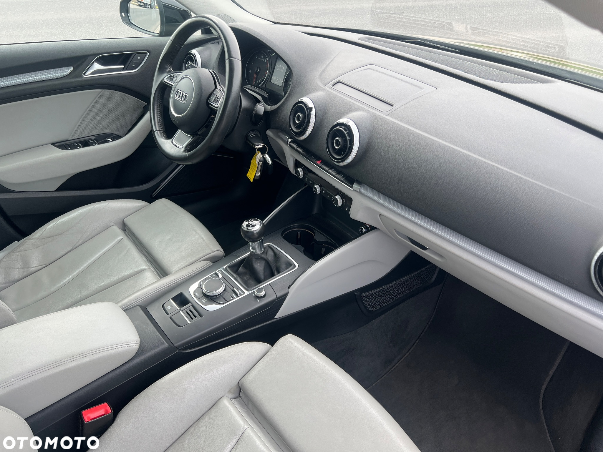 Audi A3 1.4 TFSI CoD Ambiente - 24
