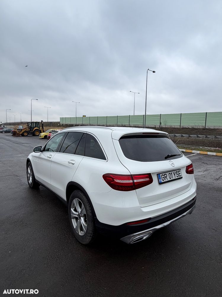 Mercedes-Benz GLC 220 d 4MATIC 9G-TRONIC - 2