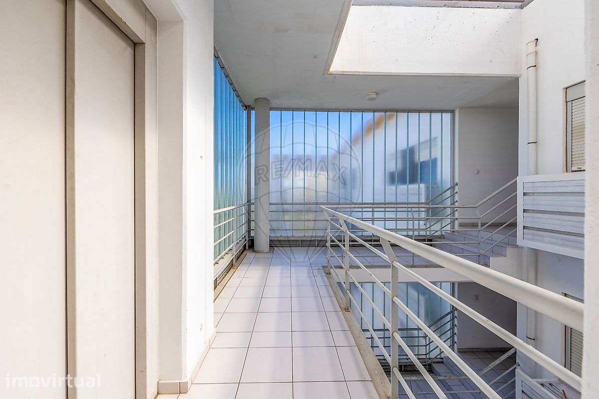 Apartamento T1 para venda - Grande imagem: 3/17