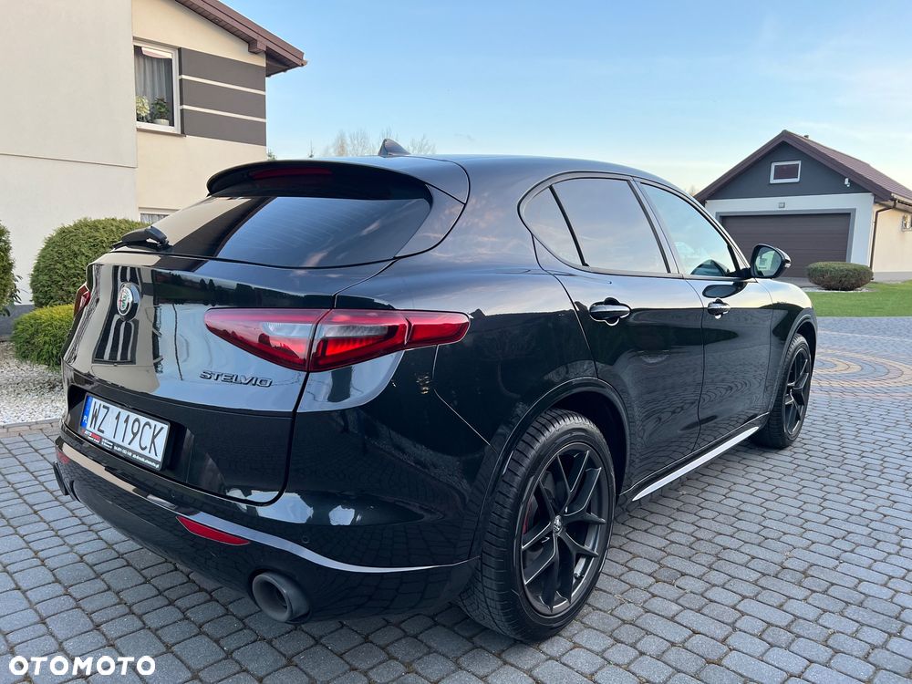 Alfa Romeo Stelvio 2.0 Turbo Veloce Q4 - 8
