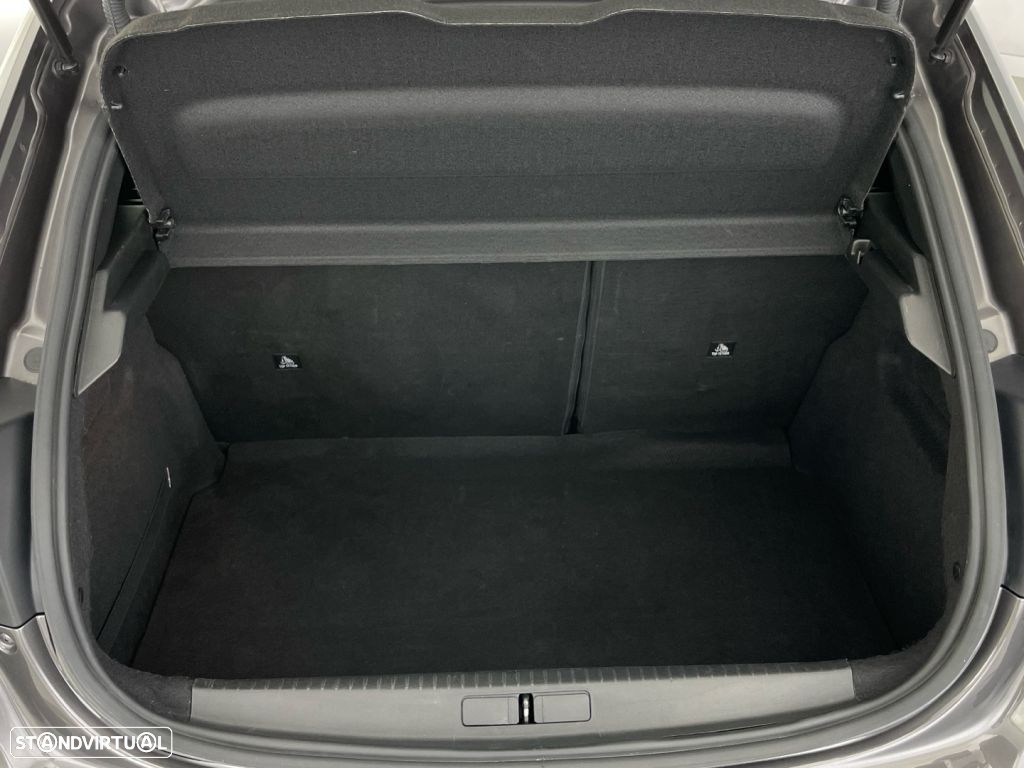 Peugeot 208 1.2 PureTech Allure EAT8 - 13
