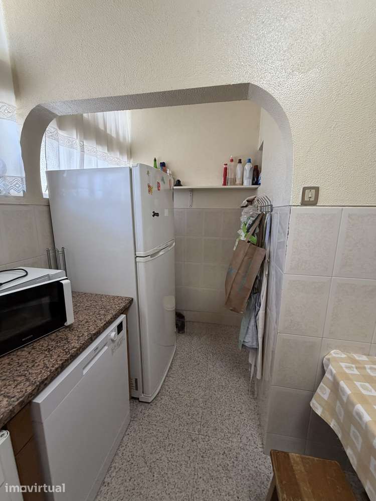 T3 duplex com sótão e garagem no centro de Barcelos - Grande imagem: 5/14