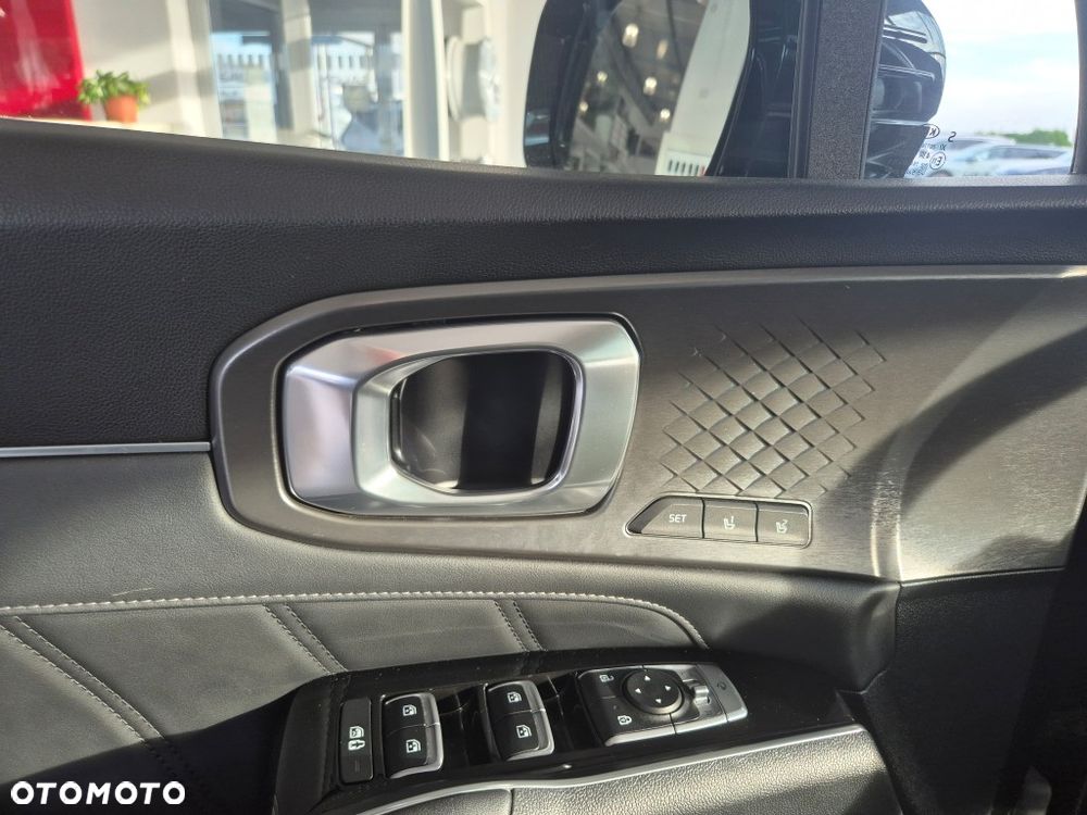 Kia Sorento 1.6 T-GDI HEV Prestige Line 4WD - 17