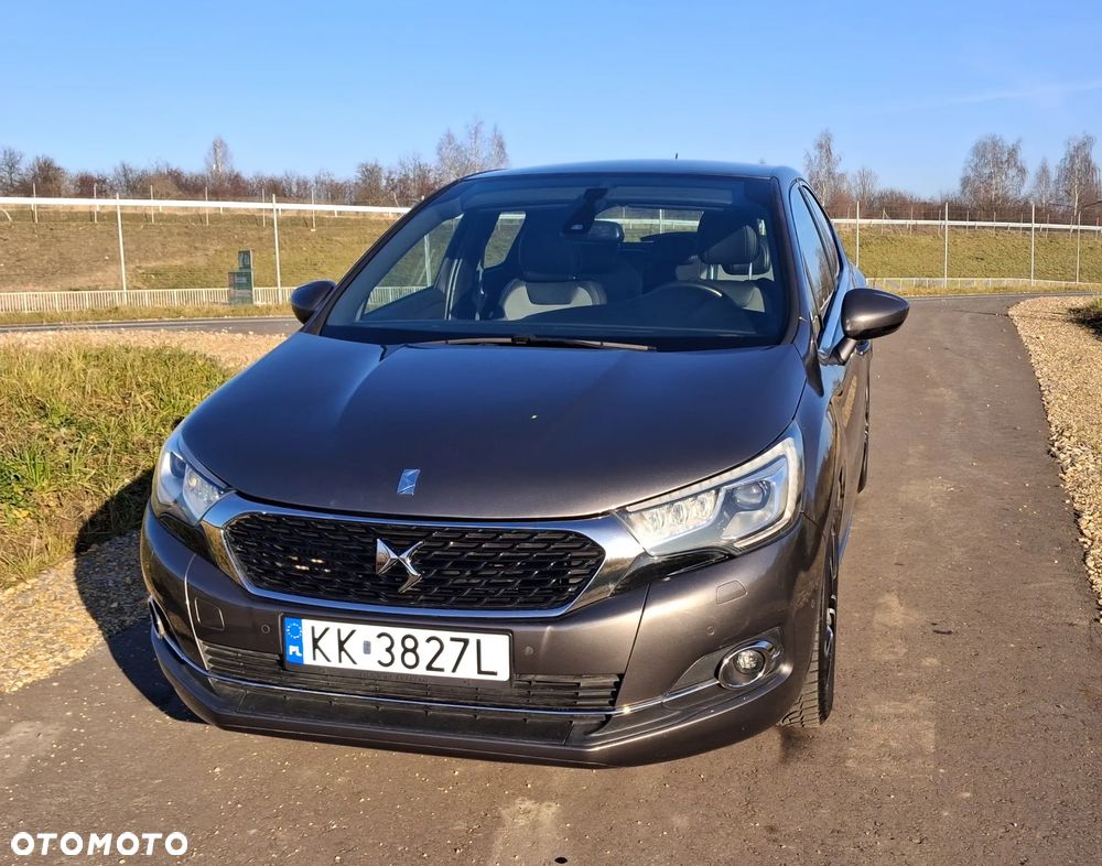 DS Automobiles DS 4 - 16