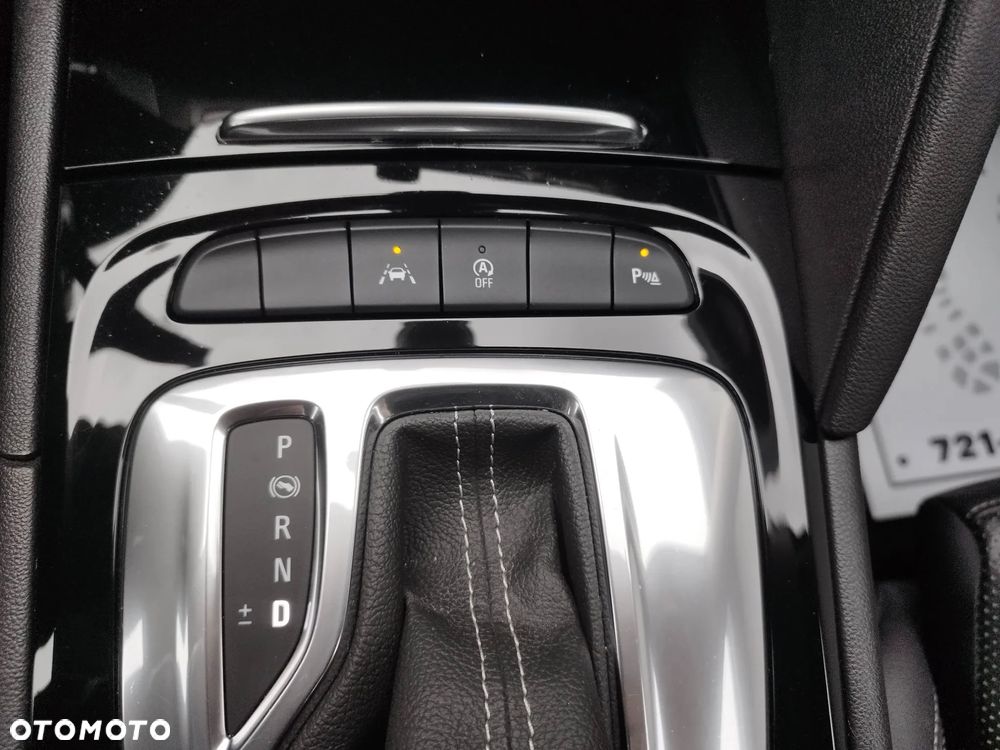 Opel Insignia 2.0 CDTI Business Elegance S&S - 20