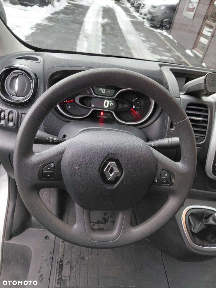 Renault TRAFIC - 14