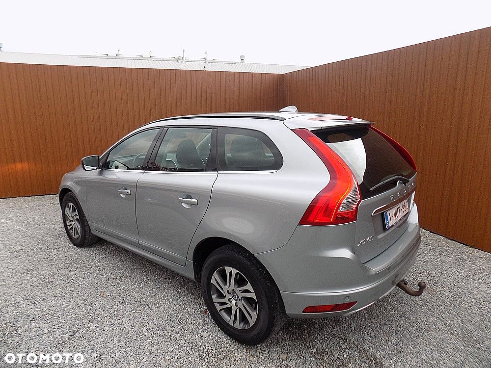 Volvo XC 60 D4 Geartronic Kinetic - 3