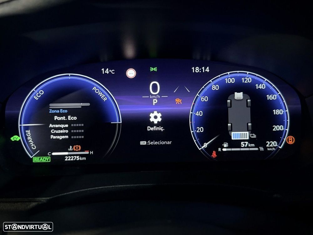 Toyota Yaris Cross 1.5 HDF Premiere Edition - 34