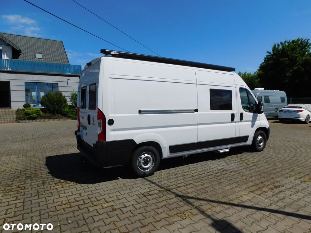 Fiat Ducato Campervan 4 osobowy , 2 łóżka 150x185 Klima Postojowa FV23% - 6