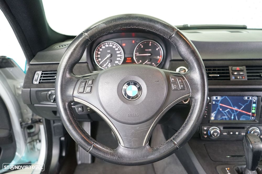 BMW 320 d Coupe Auto - 23