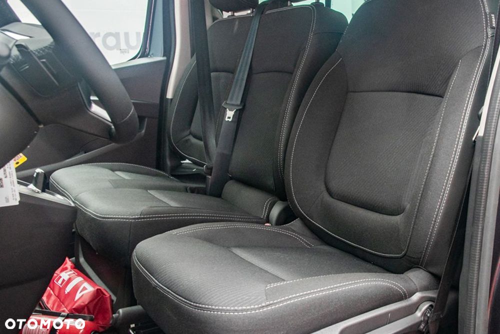Renault Trafic - 16