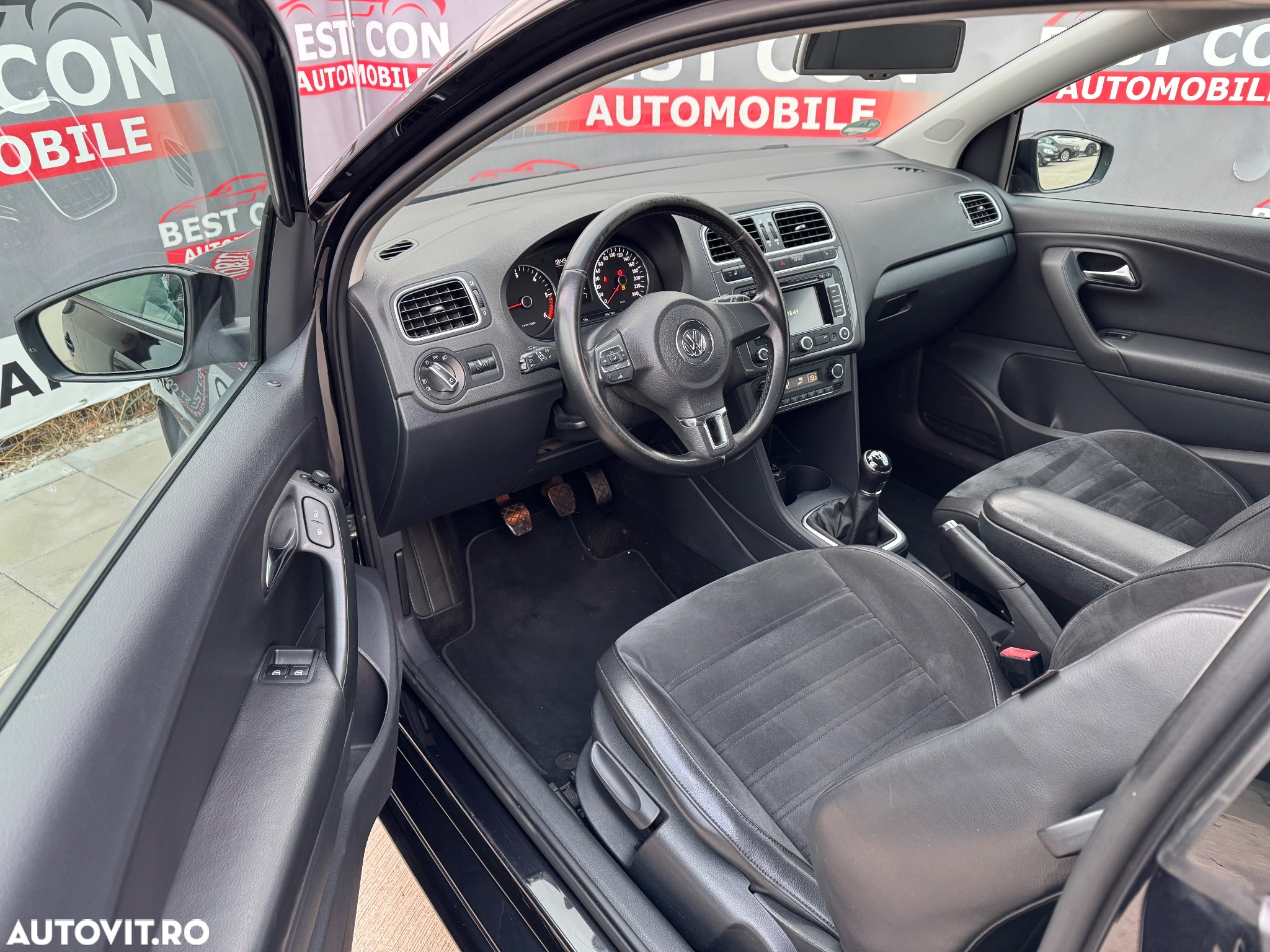 Volkswagen Polo 1.6 TDI Highline - 5