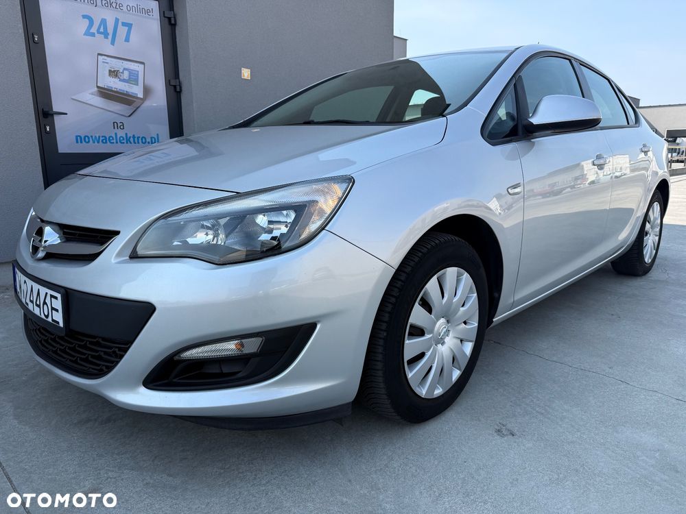 Opel Astra 1.6 Essentia EU6 - 1