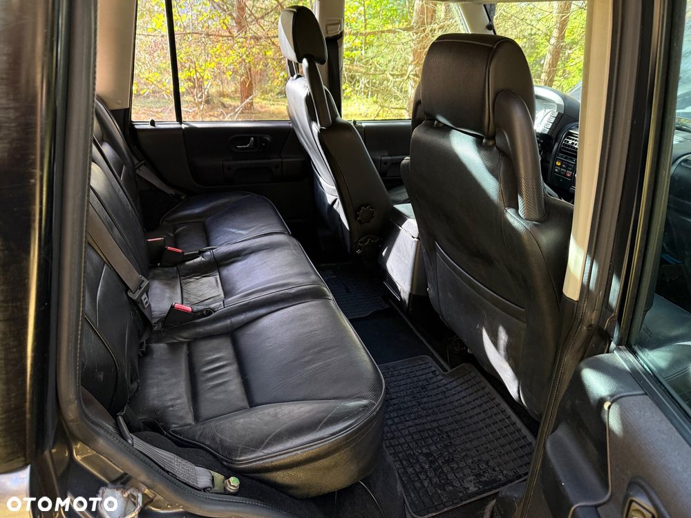 Land Rover Discovery - 12