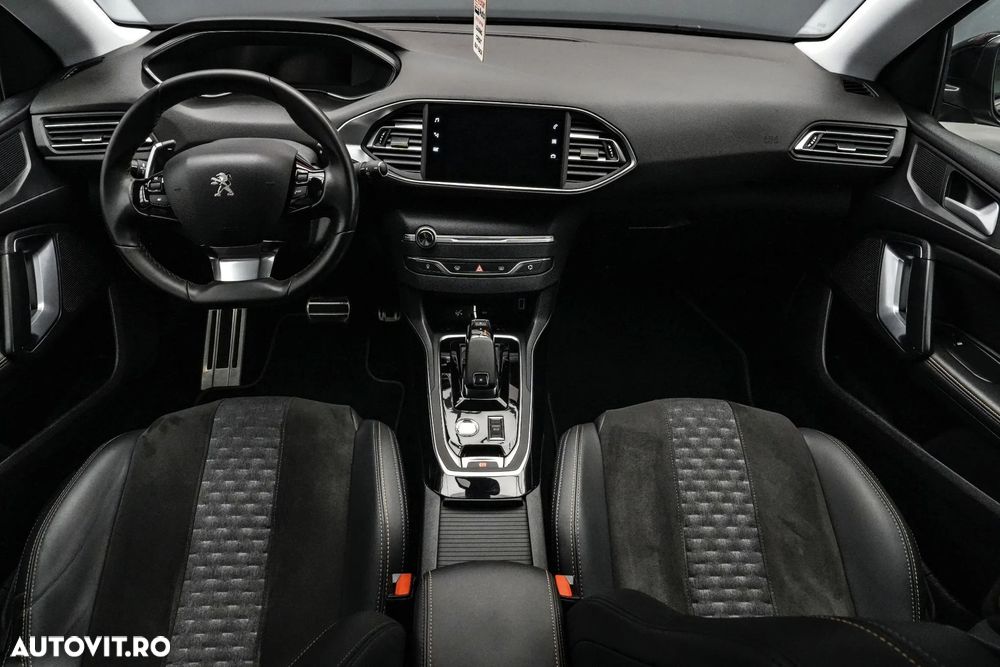 Peugeot 308 1.5L BlueHDI 130 S&S EAT8 Active - 8