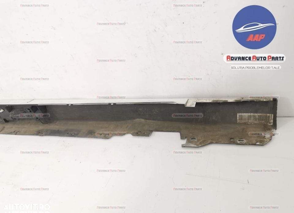 Prag stanga original in stare buna BMW  Seria 5  F07/F10/F11 [2009 - 2 - 5