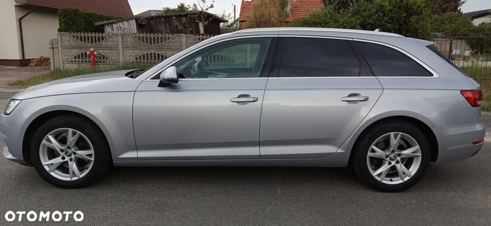 Audi A4 Avant 2.0 TFSI ultra S tronic sport - 15