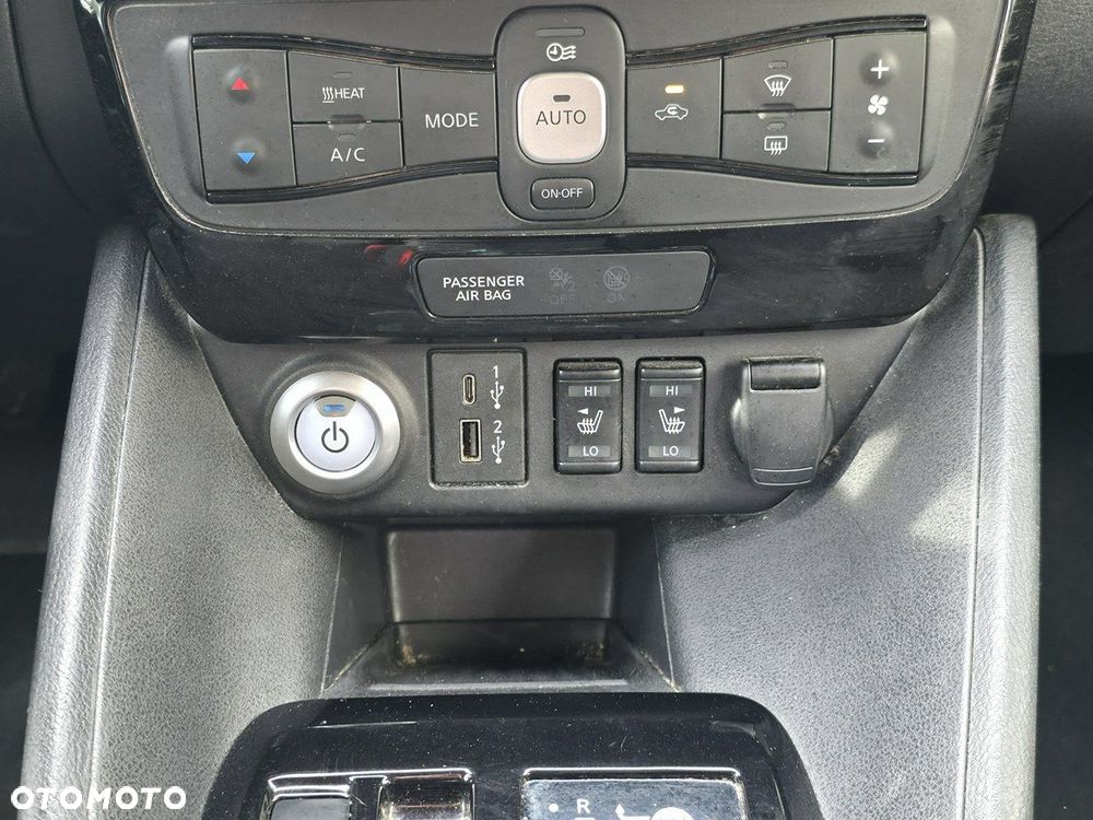 Nissan Leaf - 18