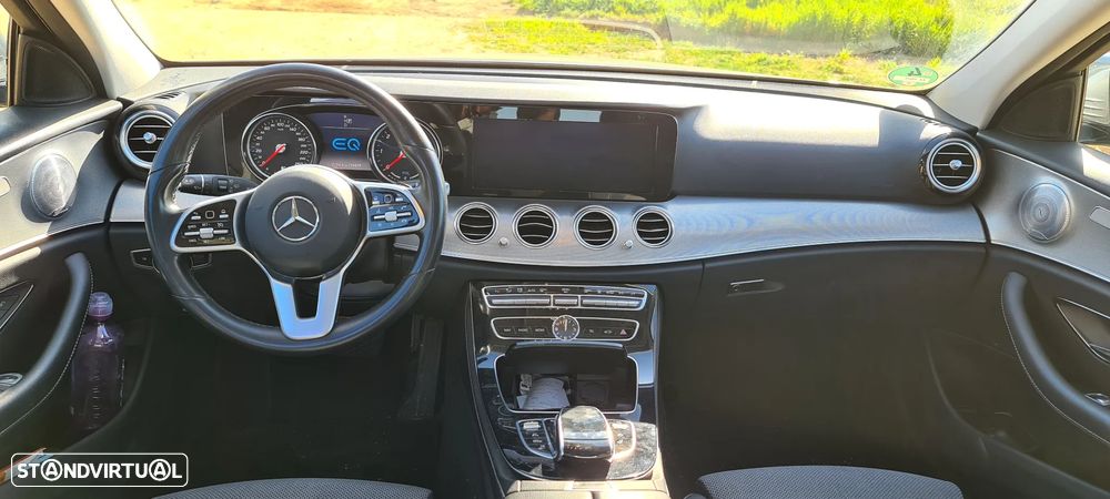 Mercedes-Benz E 300 de 4Matic T 9G-TRONIC Avantgarde - 6