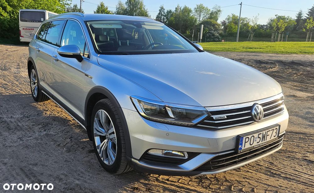 Volkswagen Passat Alltrack - 4
