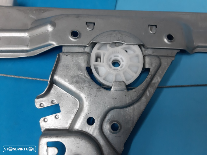 Elevador levanta vidros Peugeot 308 (2008-2014) NOVO - 4