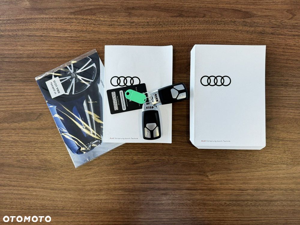 Audi A4 Limousine - 33