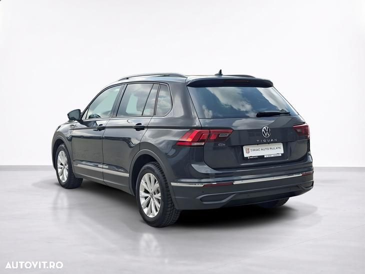 Volkswagen Tiguan - 5
