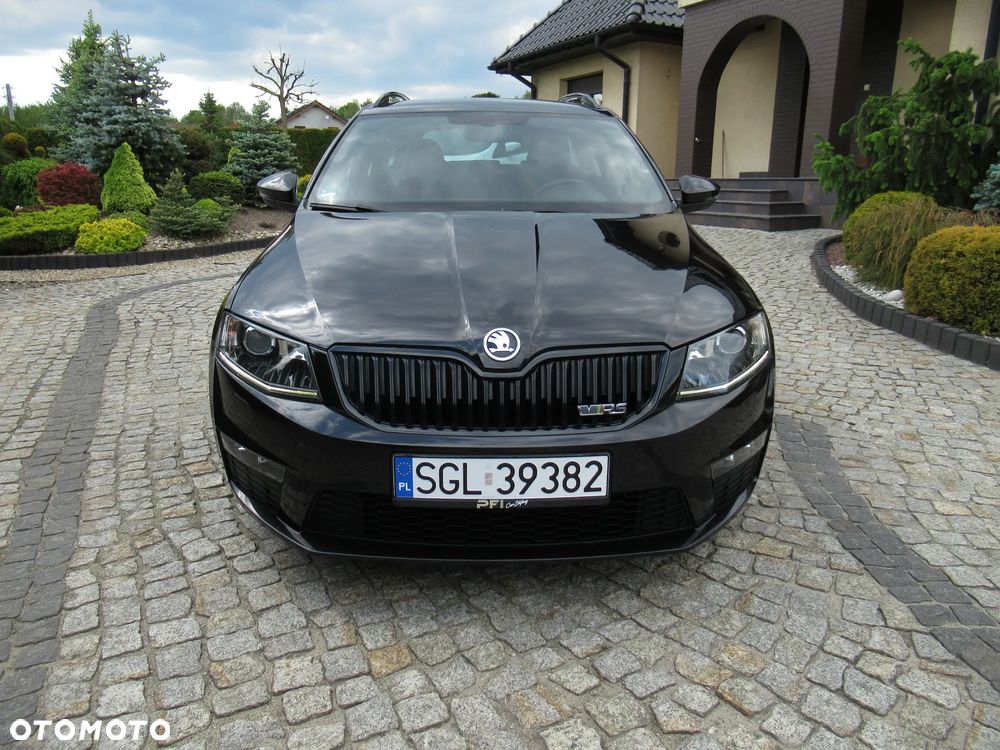 Skoda Octavia 2.0 TDI DSG RS - 16