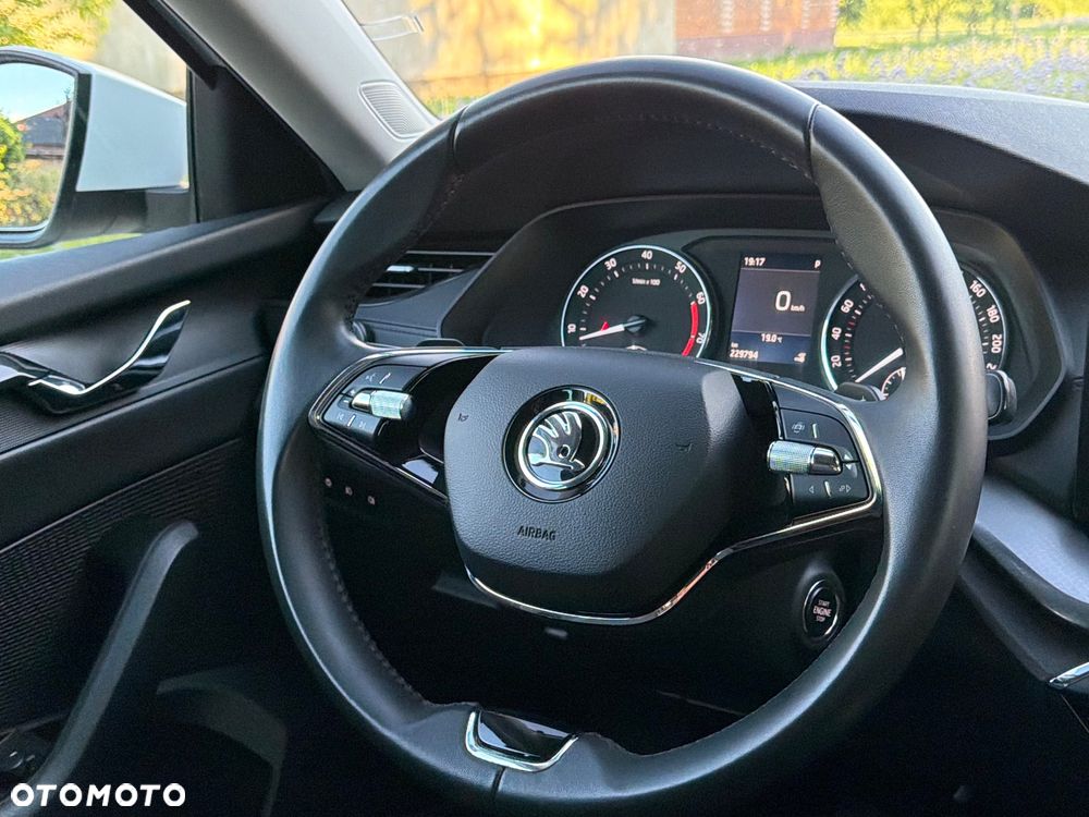 Skoda Octavia 1.5 TSI e-Tec Ambition DSG - 13