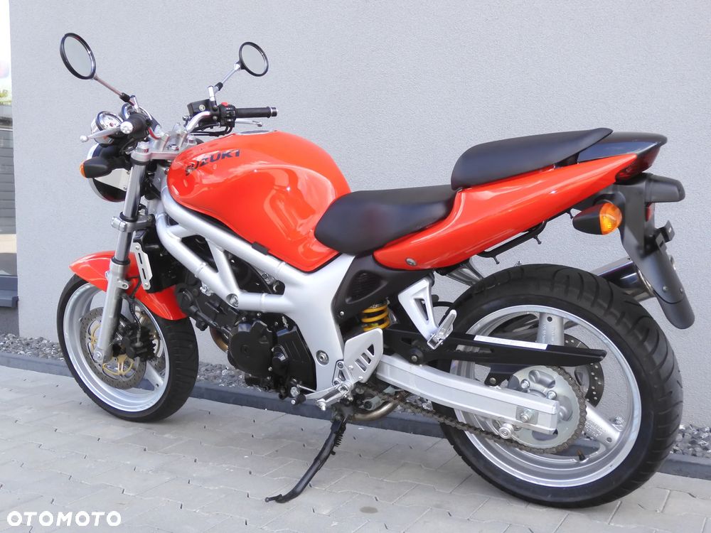 Suzuki SV - 27