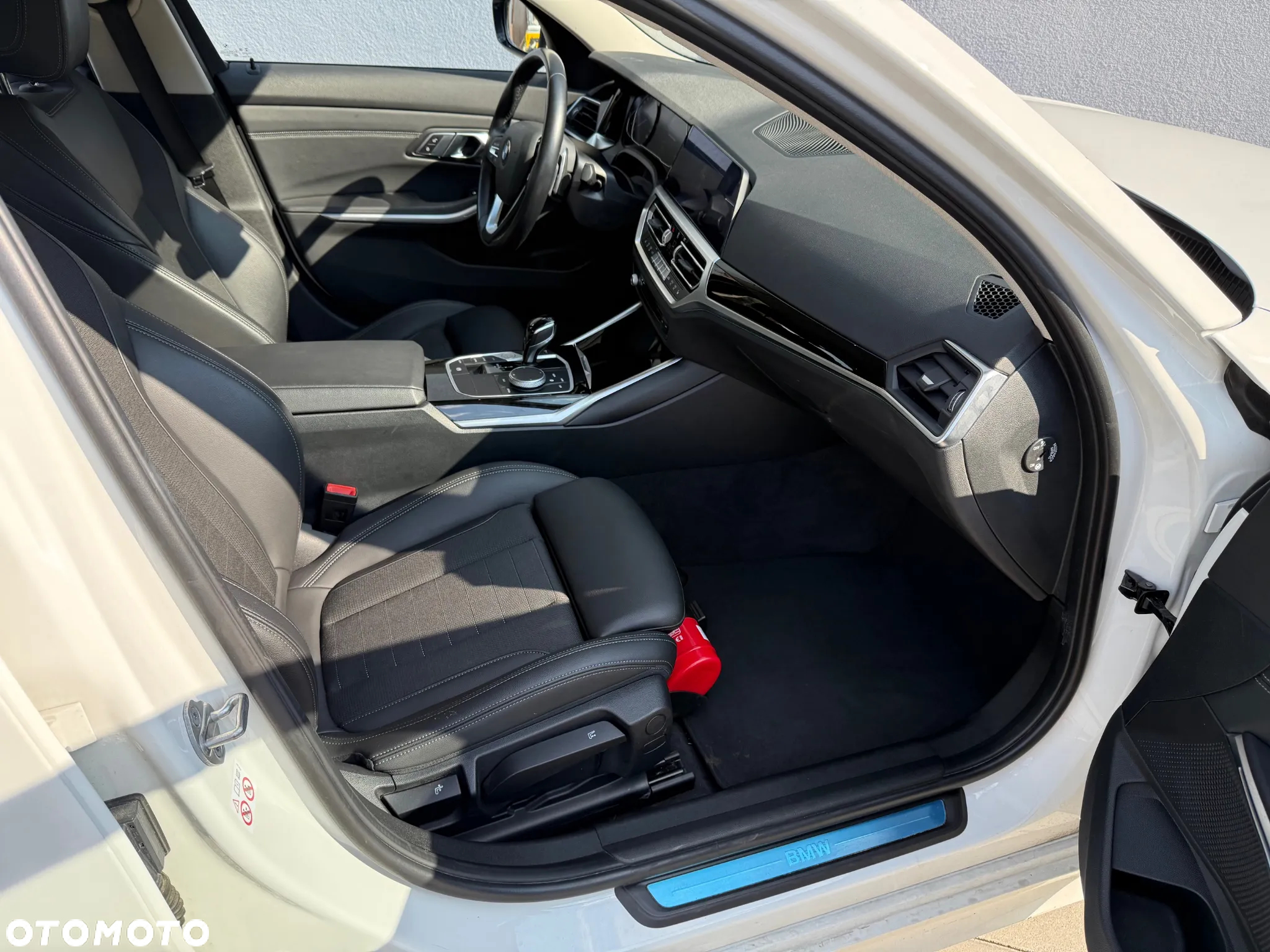 BMW Seria 3 318i Sport Line - 7